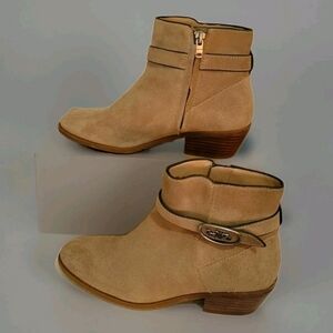 Coach Dylan Oat Suede Block Heel Ankle Women's Boots Size 5.5B $195 MSRP